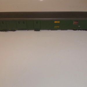 Roco HO train car 940 Postal Coach railroad